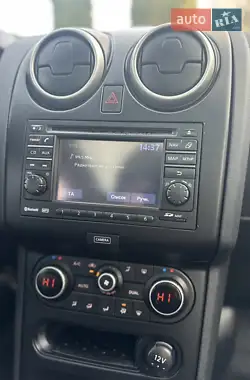 Nissan Qashqai+2 2012