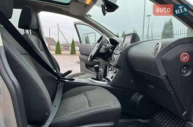 Внедорожник / Кроссовер Nissan Qashqai+2 2009 в Сарнах