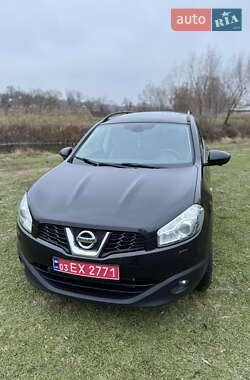 Внедорожник / Кроссовер Nissan Qashqai+2 2013 в Умани