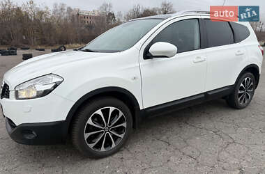 Позашляховик / Кросовер Nissan Qashqai+2 2011 в Полтаві