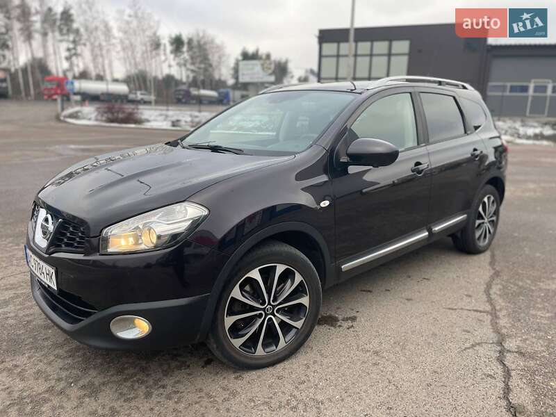 Nissan Qashqai+2 2012
