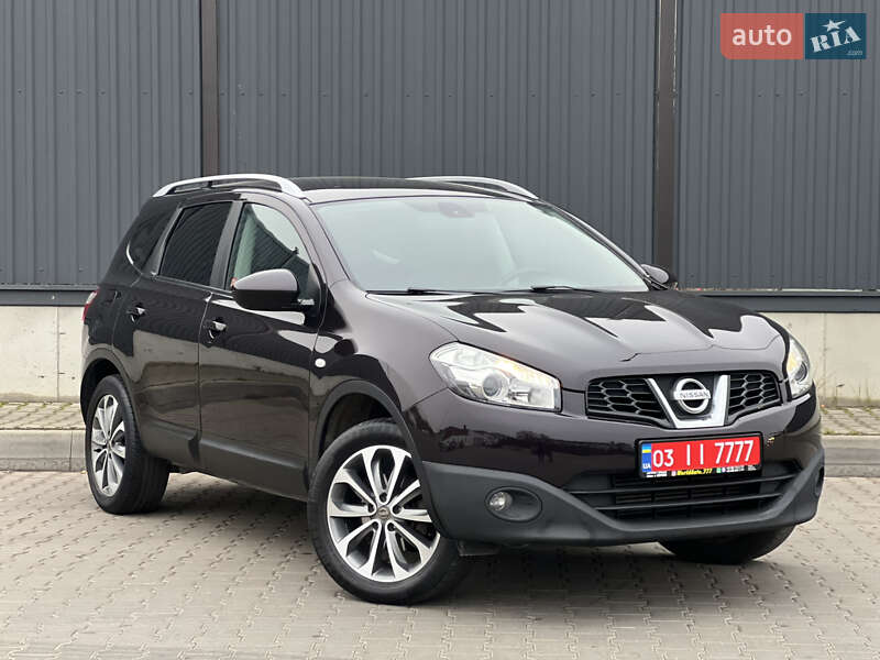 Позашляховик / Кросовер Nissan Qashqai+2 2010 в Луцьку