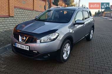 Позашляховик / Кросовер Nissan Qashqai+2 2010 в Хмельницькому