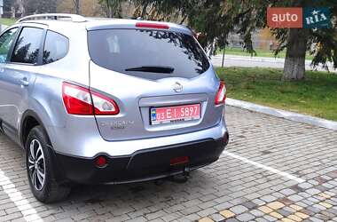 Позашляховик / Кросовер Nissan Qashqai+2 2011 в Луцьку