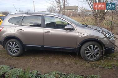 Позашляховик / Кросовер Nissan Qashqai+2 2010 в Білгороді-Дністровському