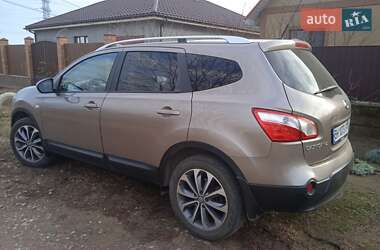 Позашляховик / Кросовер Nissan Qashqai+2 2010 в Білгороді-Дністровському