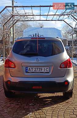 Позашляховик / Кросовер Nissan Qashqai+2 2009 в Болехові