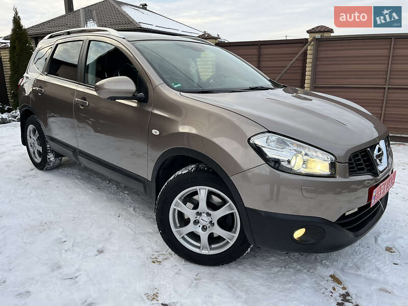 Позашляховик / Кросовер Nissan Qashqai+2 2012 в Вінниці