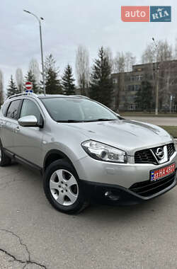 Позашляховик / Кросовер Nissan Qashqai+2 2011 в Миргороді