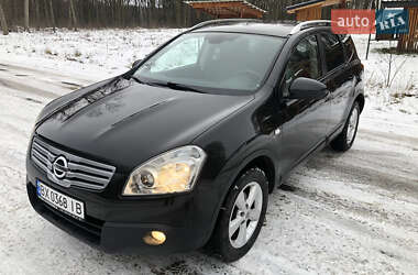 Позашляховик / Кросовер Nissan Qashqai+2 2009 в Красилові