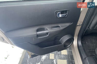 Внедорожник / Кроссовер Nissan Qashqai+2 2009 в 