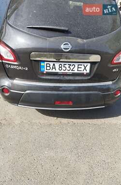 Позашляховик / Кросовер Nissan Qashqai+2 2012 в Гайвороні