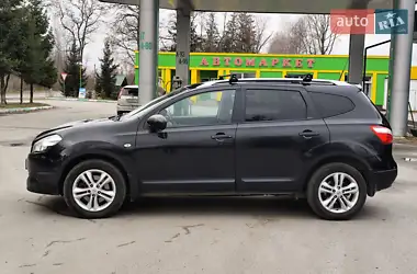 Nissan Qashqai+2 2012
