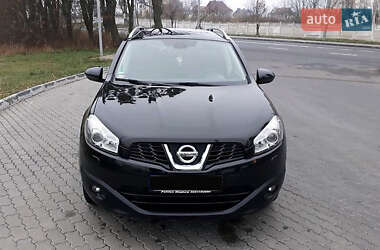 Внедорожник / Кроссовер Nissan Qashqai+2 2011 в 