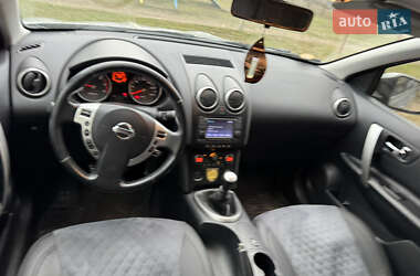 Позашляховик / Кросовер Nissan Qashqai+2 2009 в Кролевці