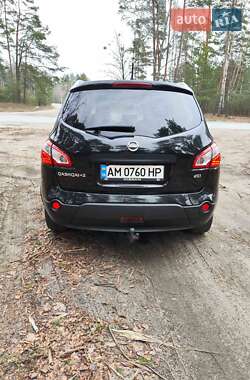 Внедорожник / Кроссовер Nissan Qashqai+2 2011 в Чернигове