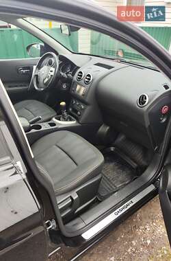 Внедорожник / Кроссовер Nissan Qashqai+2 2011 в Чернигове