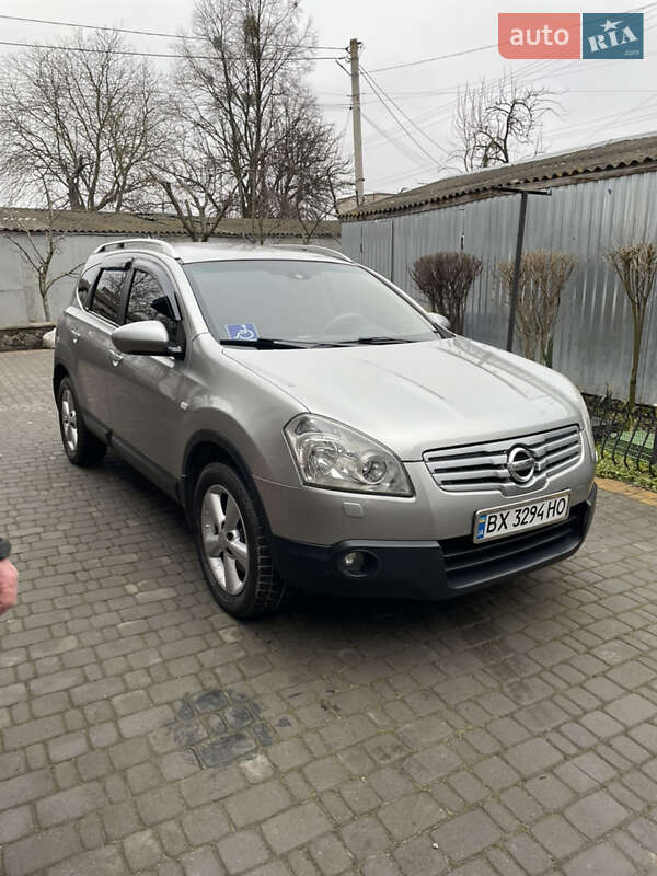 Внедорожник / Кроссовер Nissan Qashqai+2 2008 в Полонном