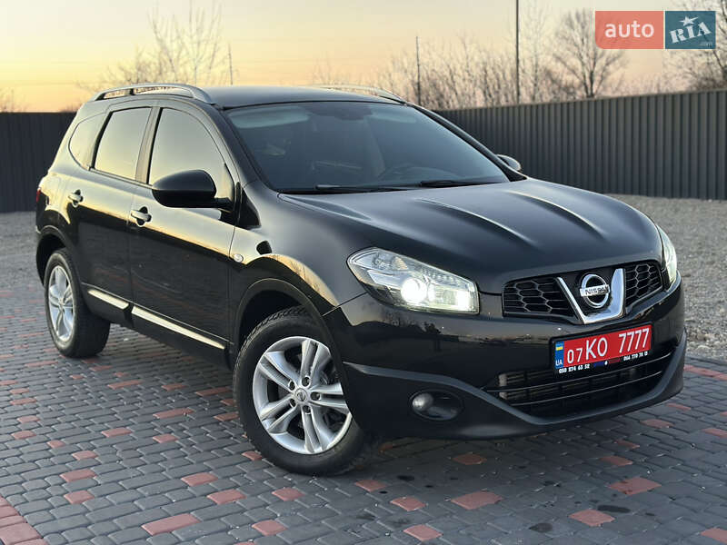 Внедорожник / Кроссовер Nissan Qashqai+2 2011 в Берегово