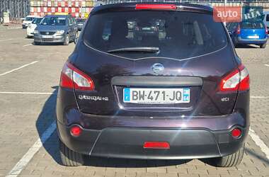 Внедорожник / Кроссовер Nissan Qashqai+2 2011 в Луцке