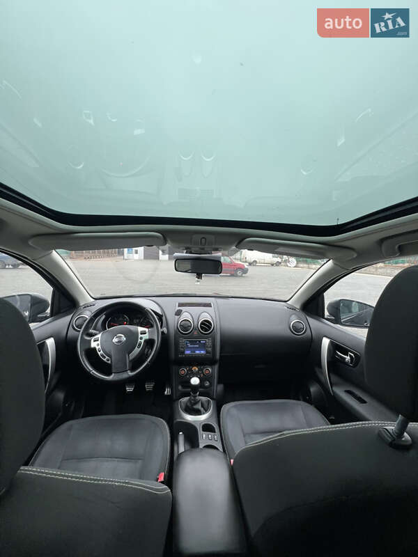 Внедорожник / Кроссовер Nissan Qashqai+2 2010 в Житомире