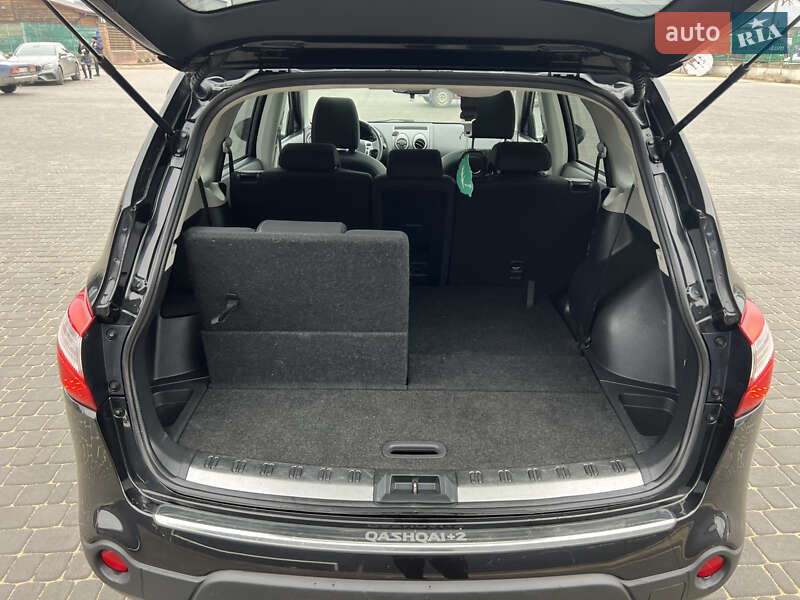 Внедорожник / Кроссовер Nissan Qashqai+2 2010 в Житомире
