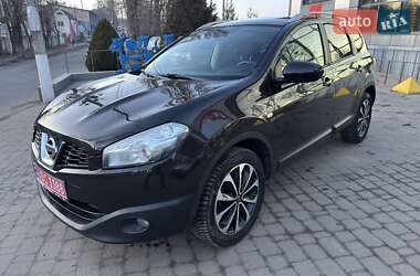 Позашляховик / Кросовер Nissan Qashqai+2 2013 в Рівному