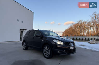 Позашляховик / Кросовер Nissan Qashqai+2 2012 в Луцьку