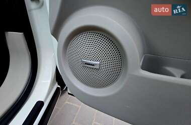 Внедорожник / Кроссовер Nissan Qashqai+2 2010 в 