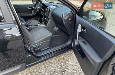 Внедорожник / Кроссовер Nissan Qashqai+2 2013 в Косове