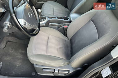 Внедорожник / Кроссовер Nissan Qashqai+2 2013 в Косове