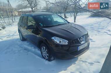 Позашляховик / Кросовер Nissan Qashqai+2 2011 в Лозовій