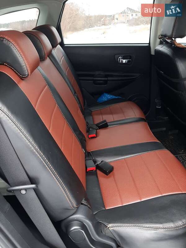 Внедорожник / Кроссовер Nissan Qashqai+2 2011 в Змиеве фото 13 Внедорожник / Кроссовер Nissan Qashqai+2 2011 в Змиеве