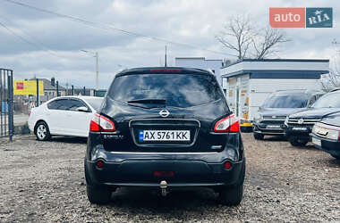 Позашляховик / Кросовер Nissan Qashqai+2 2011 в Харкові