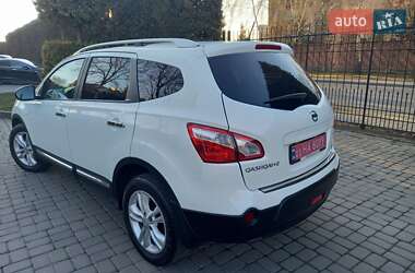 Позашляховик / Кросовер Nissan Qashqai+2 2011 в Луцьку