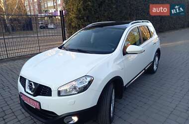 Позашляховик / Кросовер Nissan Qashqai+2 2011 в Луцьку