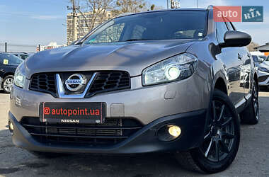 Позашляховик / Кросовер Nissan Qashqai+2 2013 в Білогородці