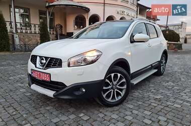 Внедорожник / Кроссовер Nissan Qashqai+2 2010 в Золочеве