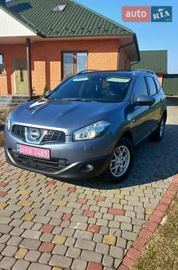 Позашляховик / Кросовер Nissan Qashqai+2 2010 в Ковелі