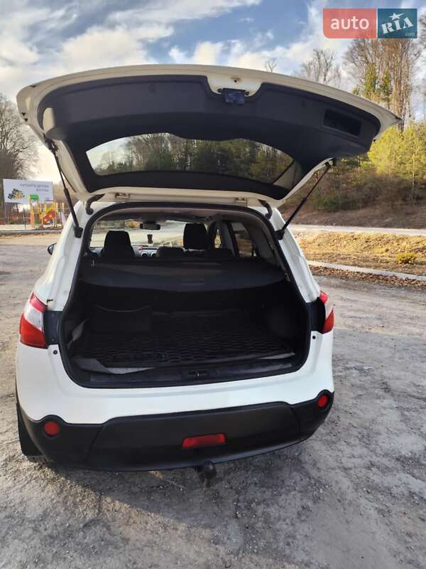 Внедорожник / Кроссовер Nissan Qashqai+2 2011 в Бережанах фото 5 Внедорожник / Кроссовер Nissan Qashqai+2 2011 в Бережанах