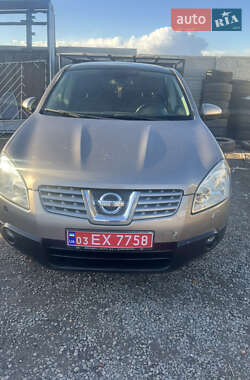 Внедорожник / Кроссовер Nissan Qashqai+2 2009 в 