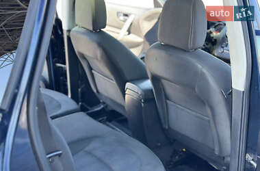 Внедорожник / Кроссовер Nissan Qashqai+2 2011 в 
