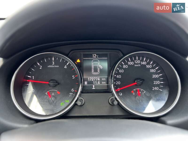 Внедорожник / Кроссовер Nissan Qashqai+2 2010 в Полтаве