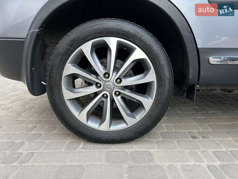 Внедорожник / Кроссовер Nissan Qashqai+2 2010 в Полтаве