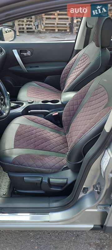 Внедорожник / Кроссовер Nissan Qashqai+2 2010 в Збараже