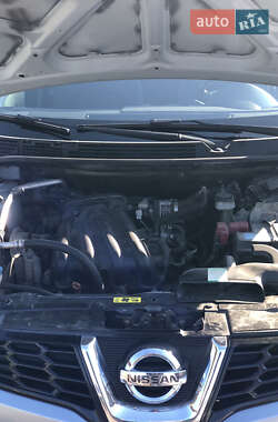 Позашляховик / Кросовер Nissan Qashqai+2 2010 в 