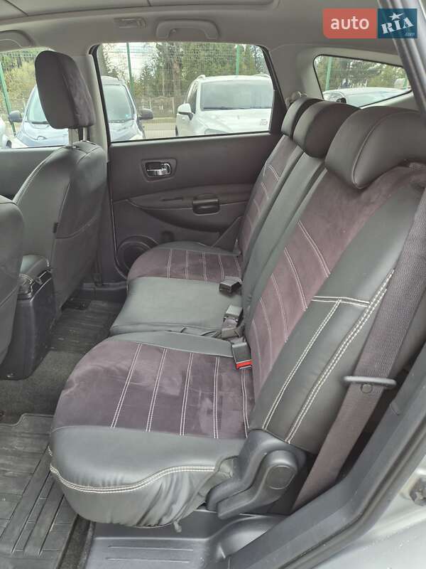 Позашляховик / Кросовер Nissan Qashqai+2 2011 в Сумах