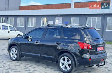 Внедорожник / Кроссовер Nissan Qashqai+2 2009 в 