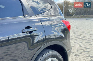 Внедорожник / Кроссовер Nissan Qashqai+2 2009 в 