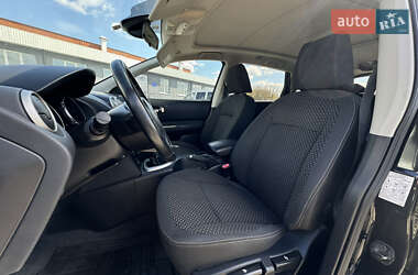 Внедорожник / Кроссовер Nissan Qashqai+2 2009 в 